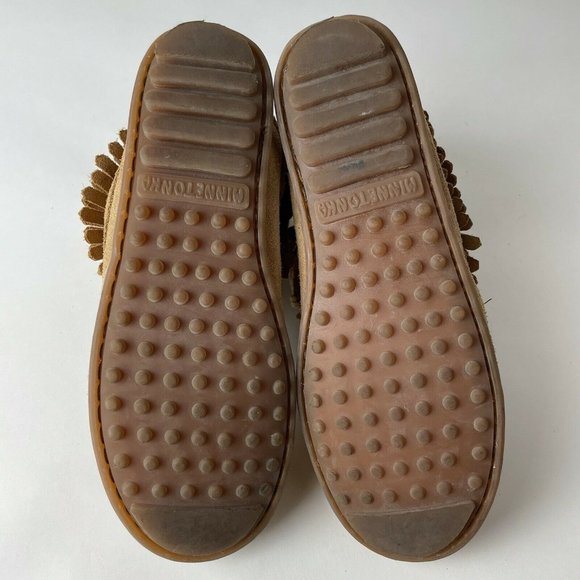 MINNETONKA Girls 4 Tan Double Fringe Side Zip Boot - Picture 7 of 7